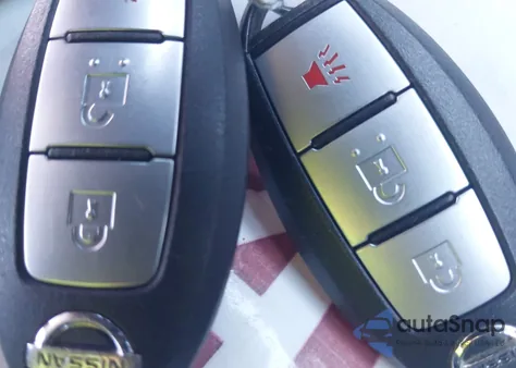 2016 Nissan Rogue Sv z USA, uszkodzony, nr VIN KNMAT2MV4GP625418